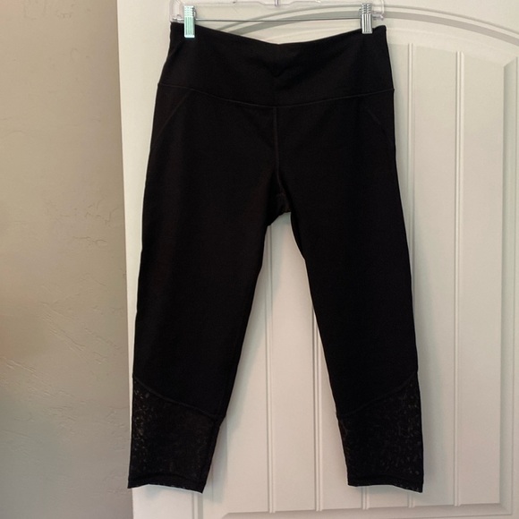 Victoria Sport Knockout Capri with leopard mesh - Picture 2 of 6